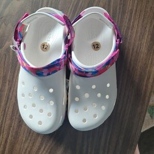 Classic hiker salaried clog crocs